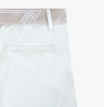 Загрузить изображение в средство просмотра галереи, Trousers in white
